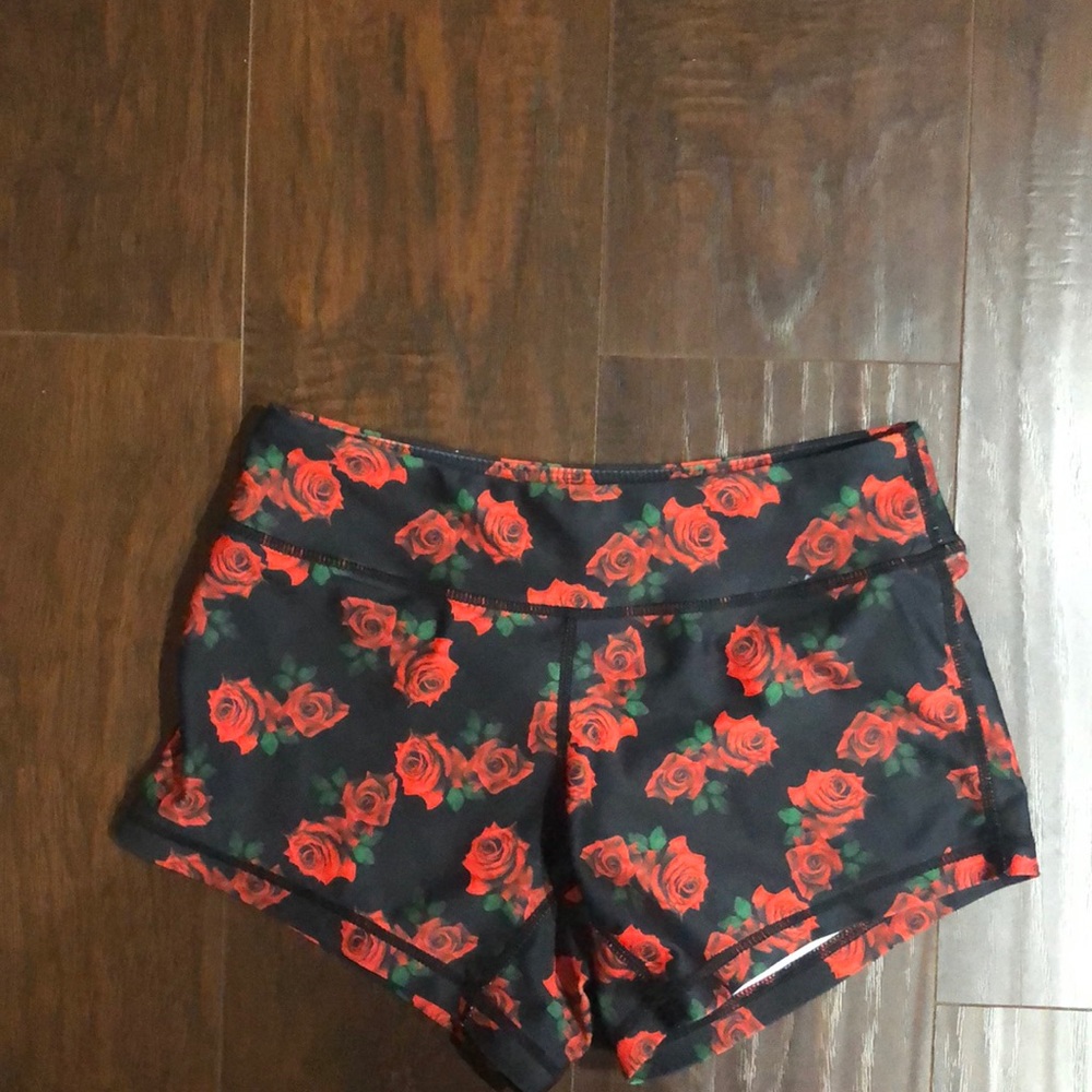 Reebok Crossfit rose shorts